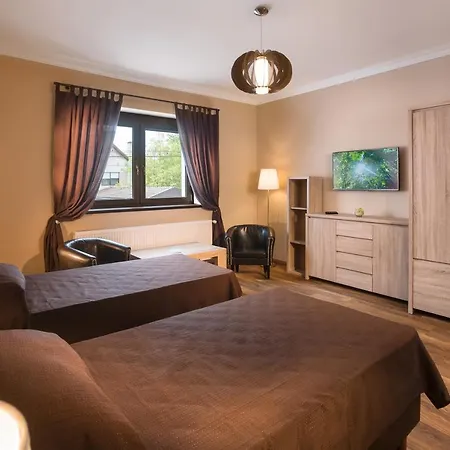 Dom wakacyjny Harangvirag Apartmanhaz - *